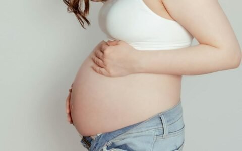 希腊代孕费用多少钱？